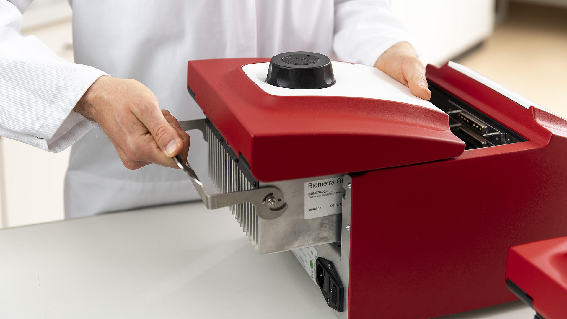 csm_12643885_IMG__Biometra-Thermocycler_0008_de0a320558